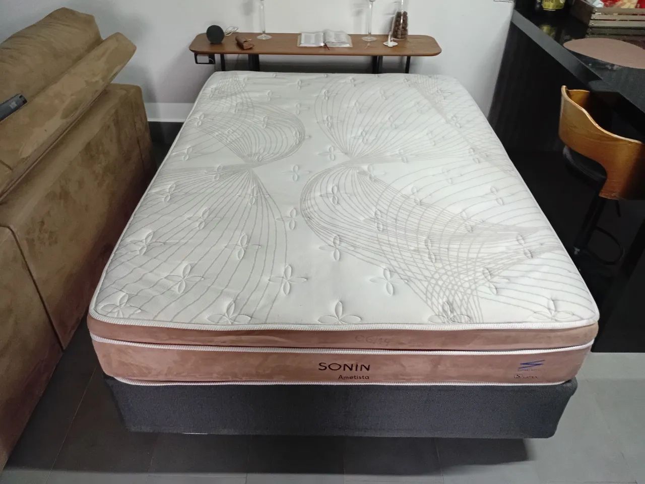 Vendo cama de casal padrão entrego  - Foto 3