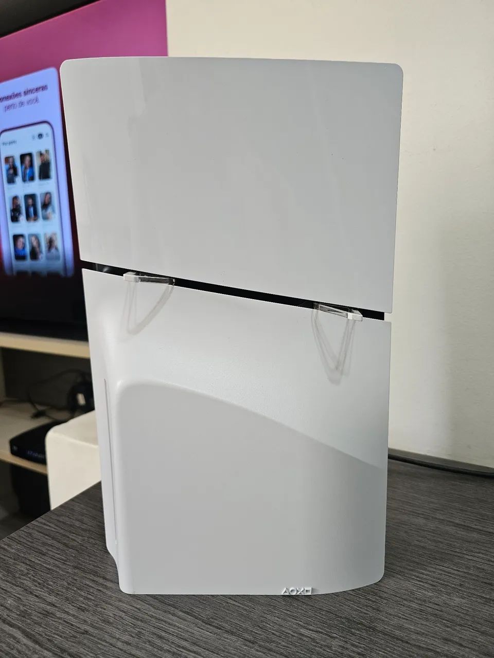 PS5 mídia física 1TB + 2 controles + 2 jogos - Foto 5