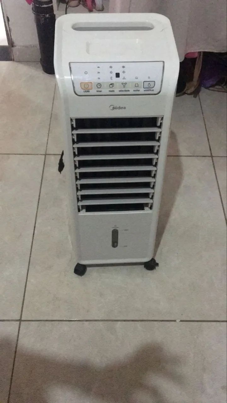 Climatizador de ar mídia 