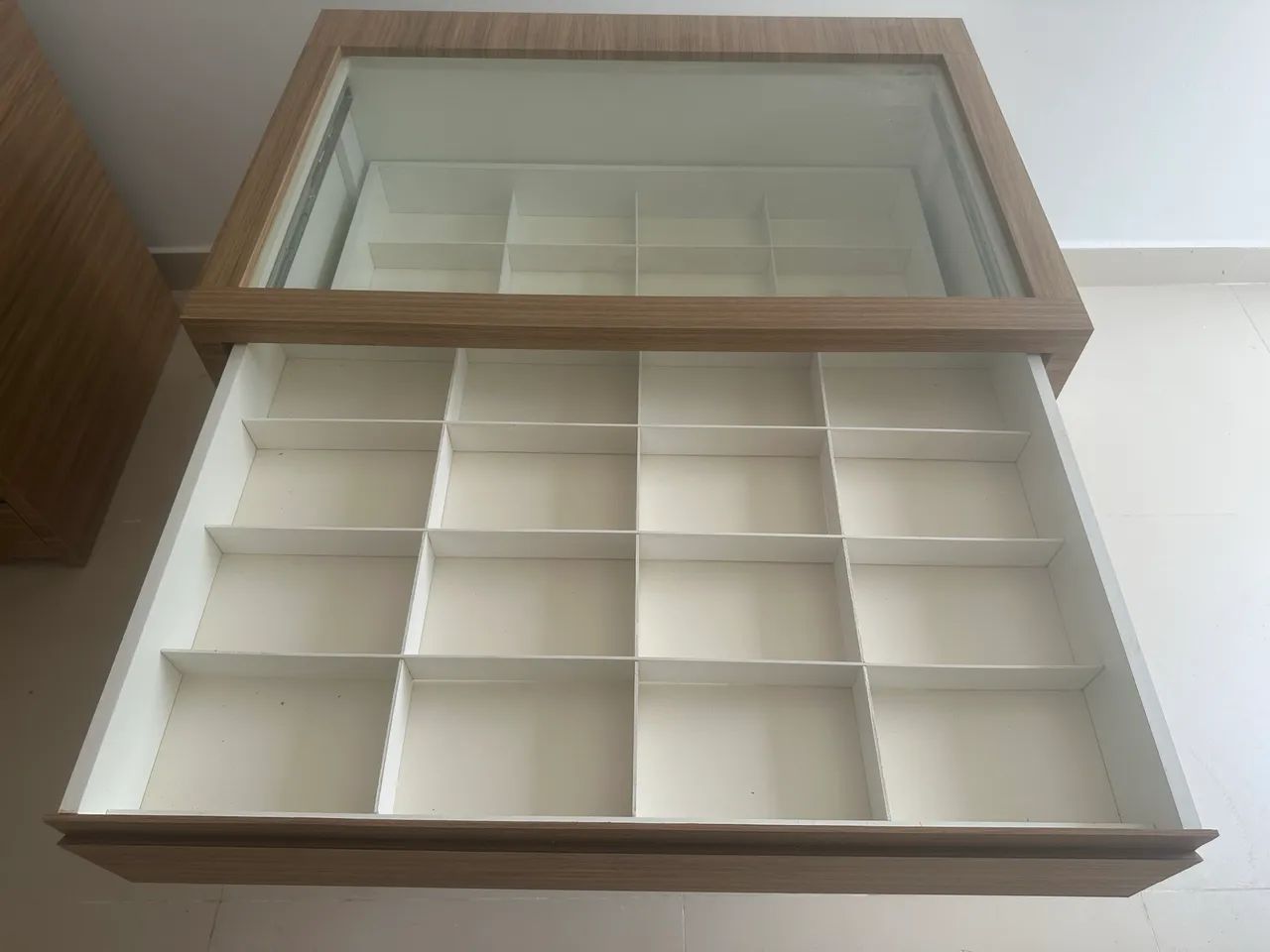 Vendo balcão para ótica ( expositor) - Foto 2