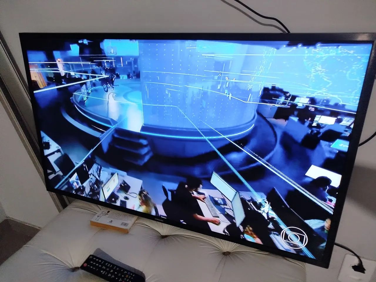 Tv Samsung smart 43 polegadas, funcionando perfeitamente. - Foto 3