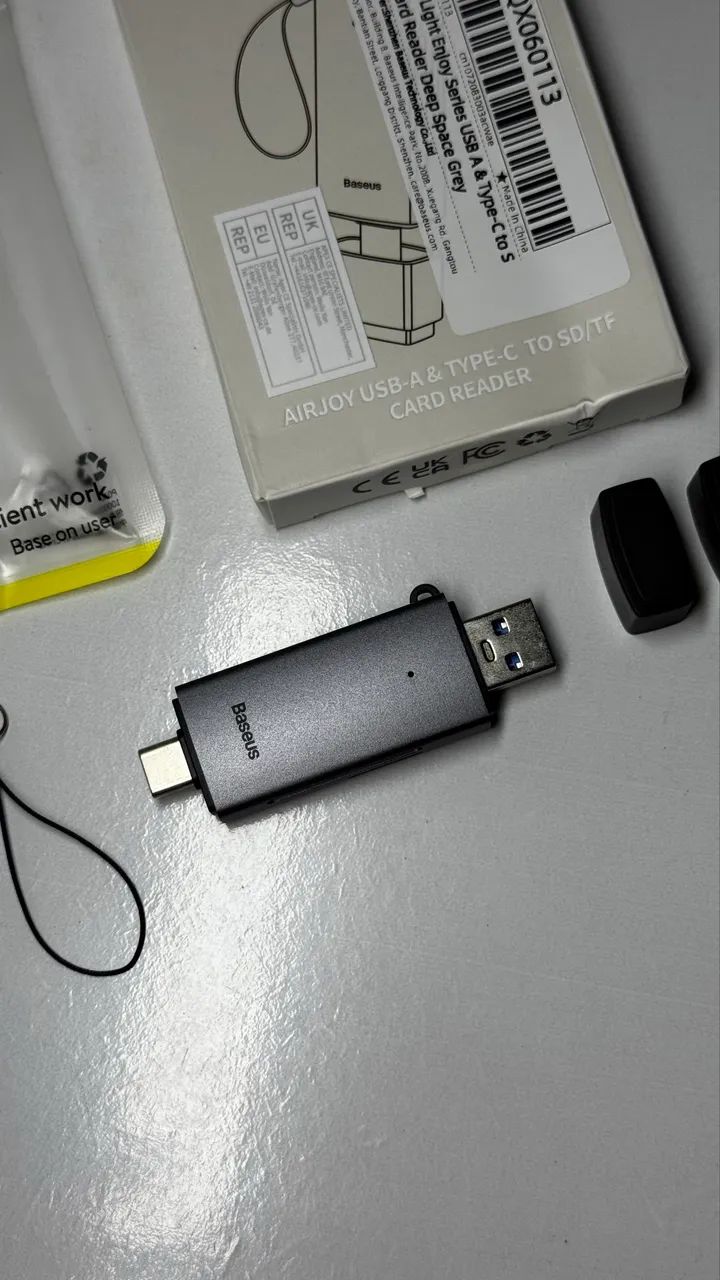Leitor de Cartão Baseus USB-C e USB-A para SD e MicroSD - Foto 2