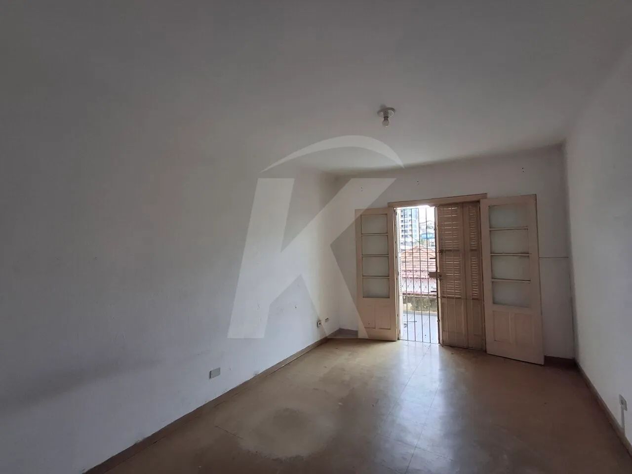 Casa com 2 quartos, sala, cozinha, banheiro e área de serviço. - Foto 3