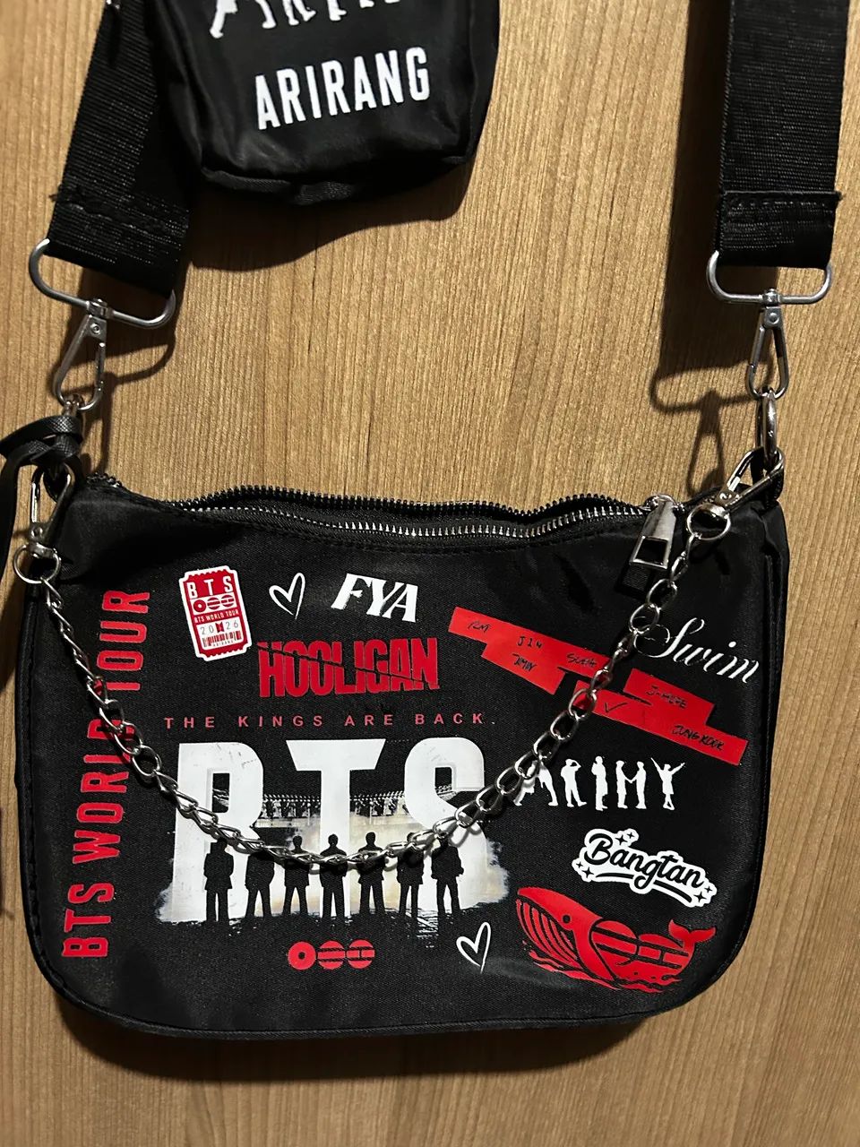 bolsa personalizada BTS preta - Foto 4