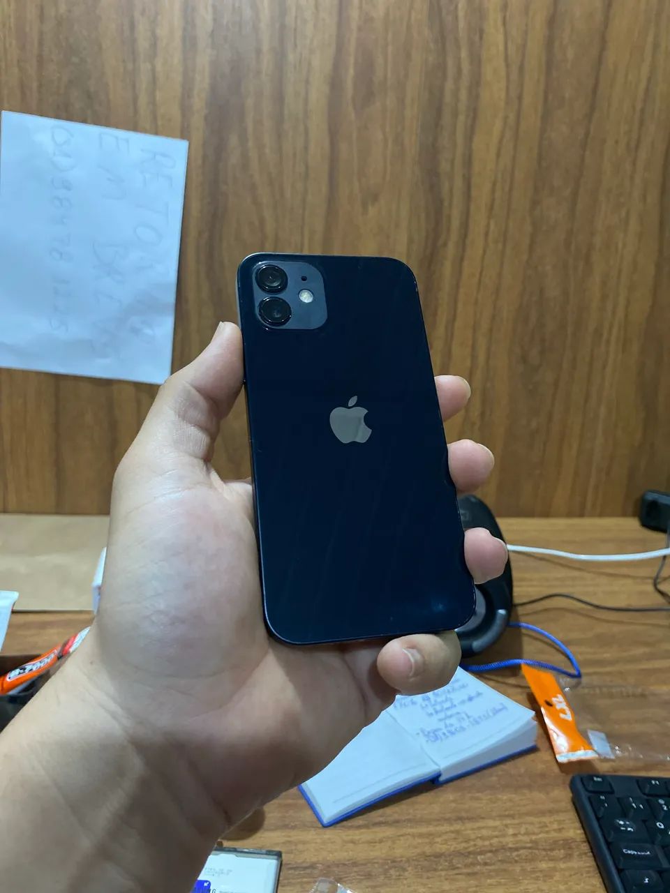 Celular iPhone 12 64GB Preto - Foto 2