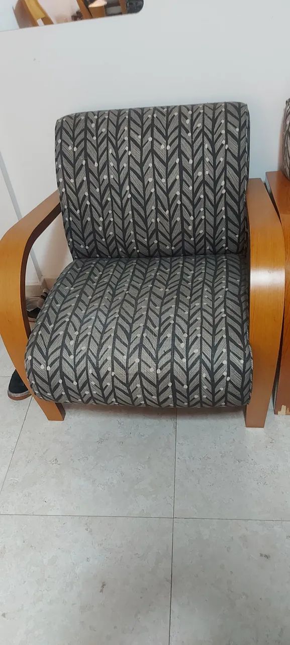 Poltronas Madeira Cinza - Fernando Jaeger - Foto 2