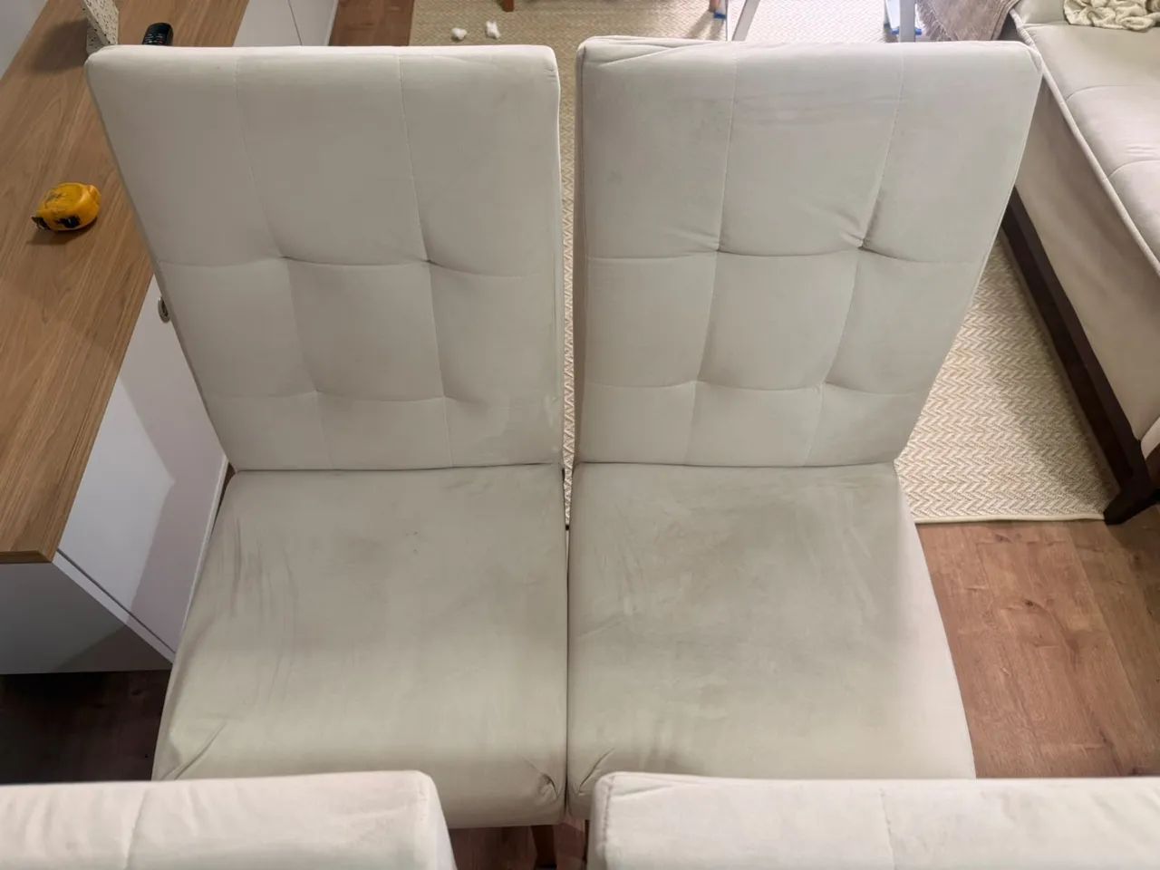 Mesa retangular com quatro cadeiras, em tampo de vidro laqueado! - Foto 4