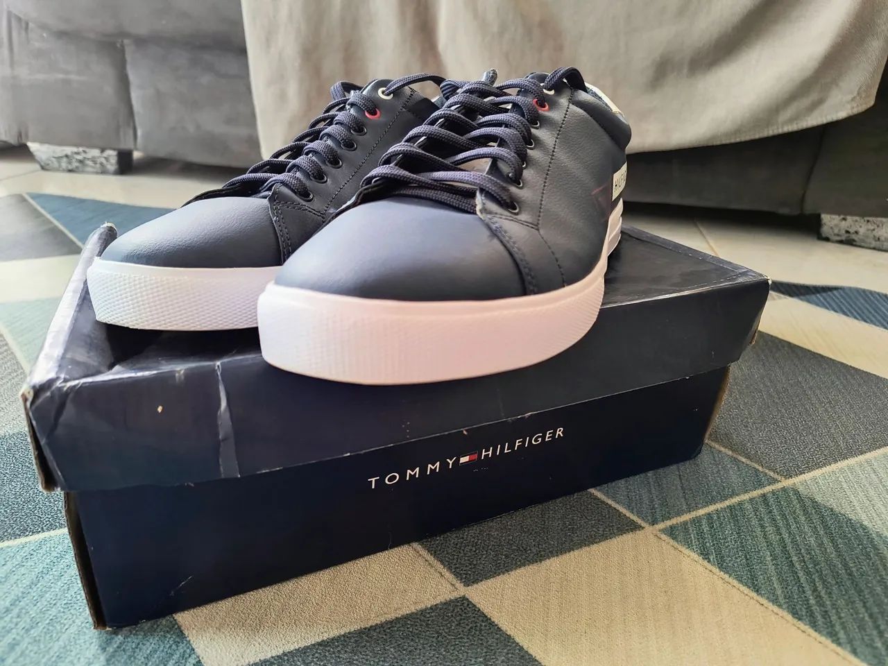 Tênis Tommy Hilfiger