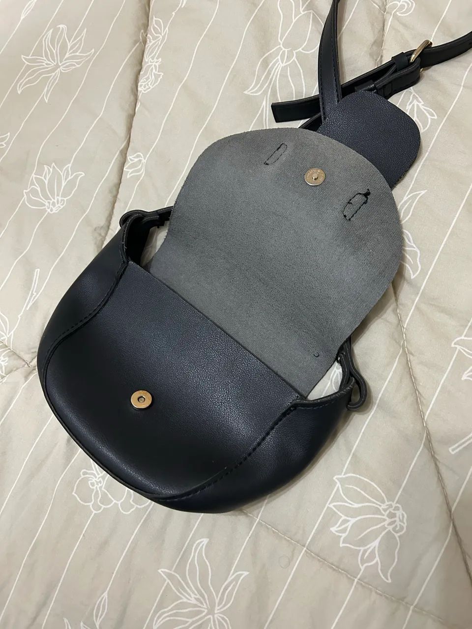 Bolsa Preta Pequena - Foto 3