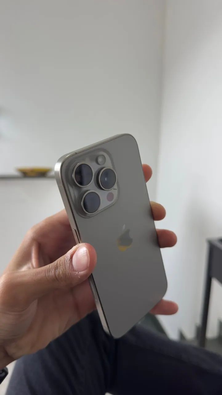 iPhone 15 pro - 128gb - Foto 5