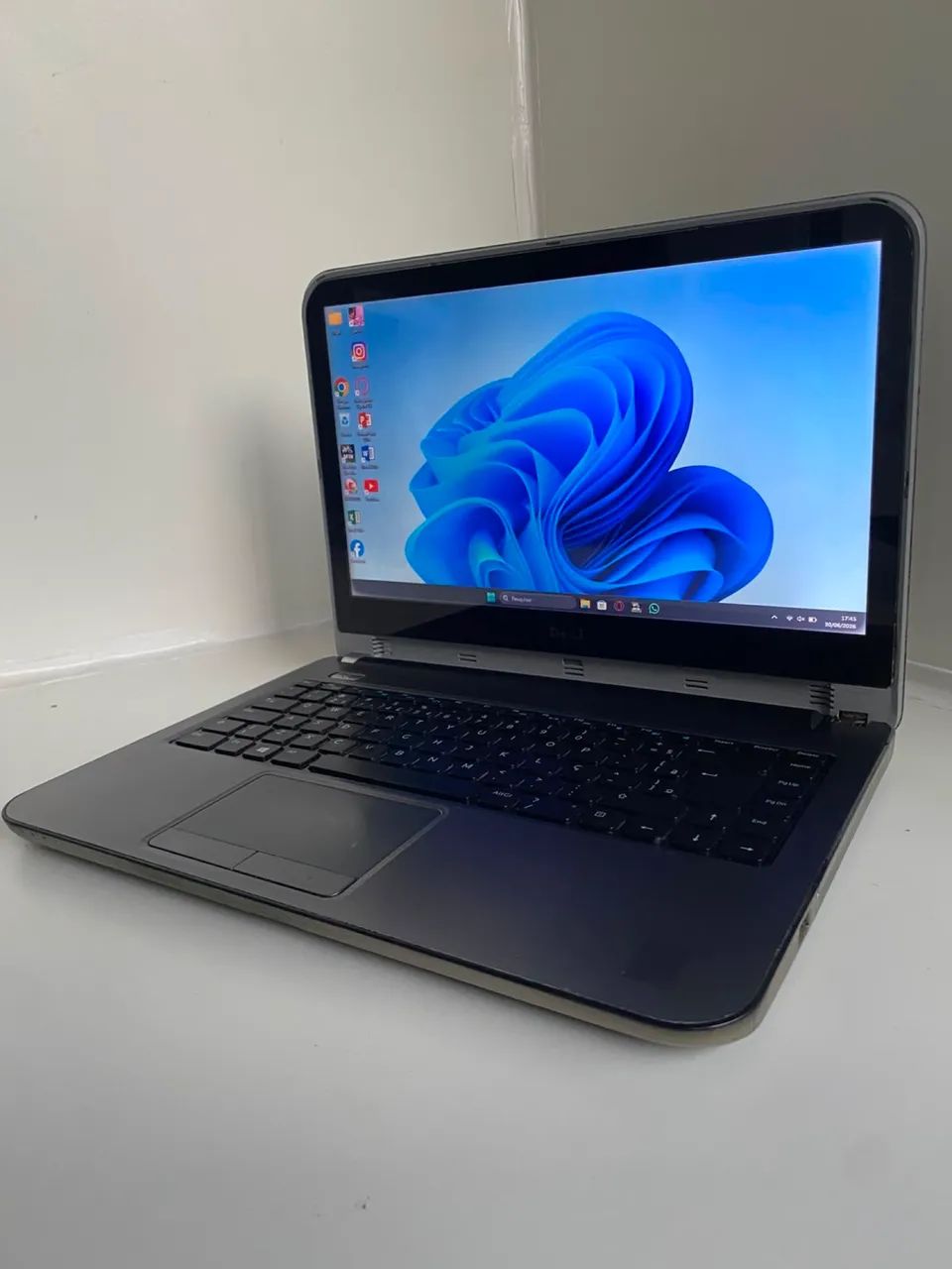  Notebook Dell Inspiron 14R Touchscreen | Core i5 | Placa NVIDIA 2GB | Windows 11