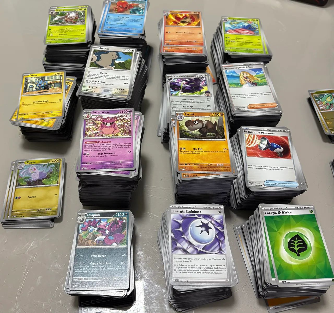 Mega Coleção de Pokémon TCG + 4.000 cartas (Coleção Avaliada 5.915 na liga) - Foto 3