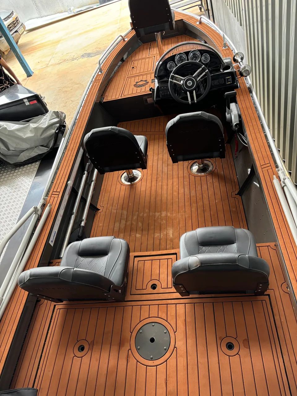 Barco de pesca e lazer para pessoas exigentes  - Foto 2