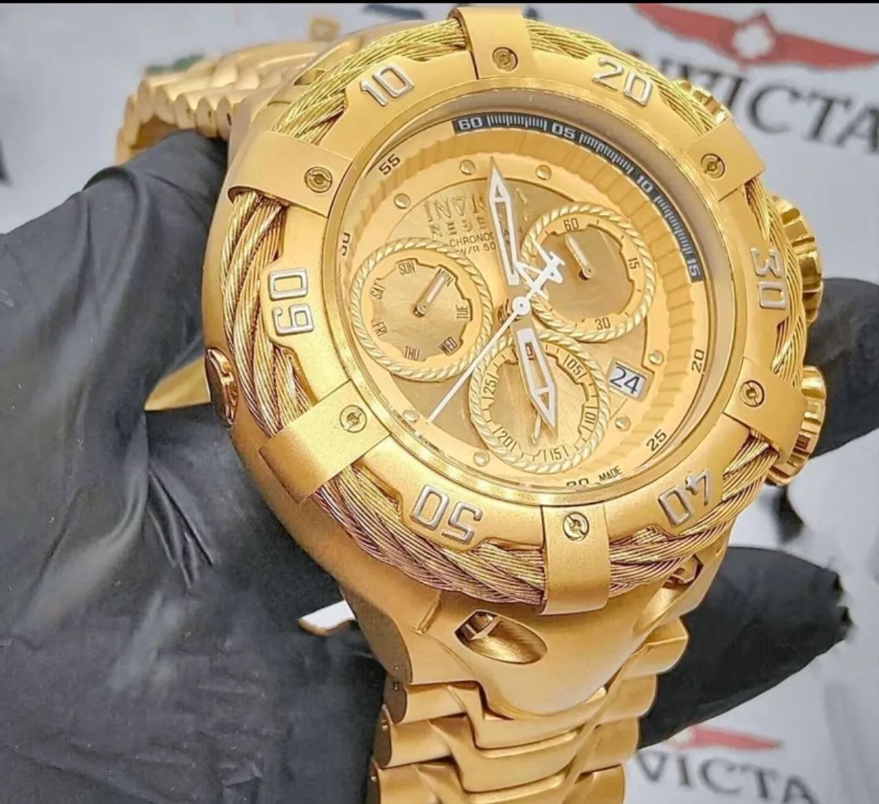 INVICTA THUNDERBOLT