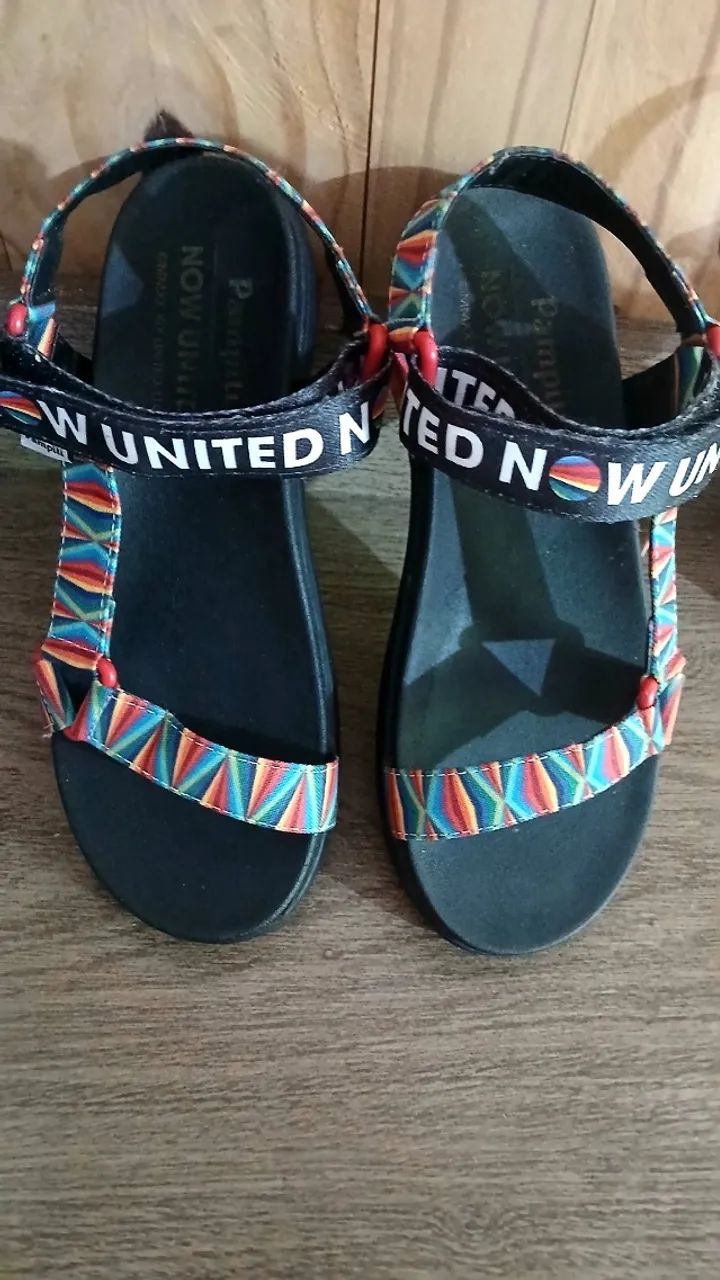 Sandália Now United Pampili  Tamanho 32