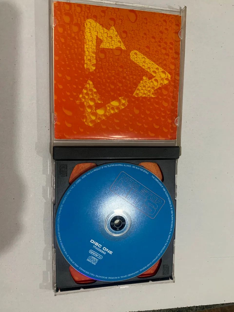 CD Non stop hits - 40 massive hits (duplo) - Foto 3