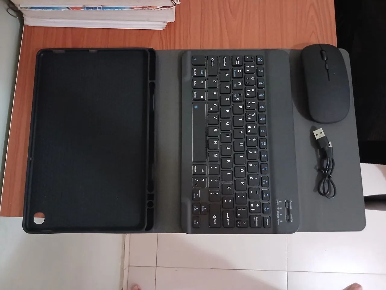 TABLET SAMSUNG GALAXY TAB S6 LITE 2024 + KIT COMPLETO - Foto 4