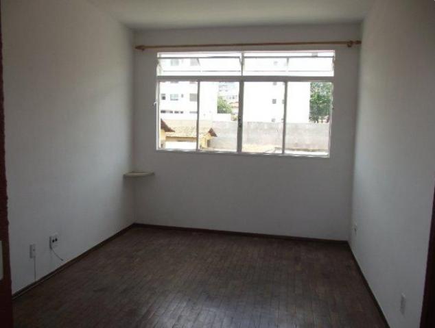 Apartamento 02 qts, 01 vaga no coração eucarístico - Foto 3