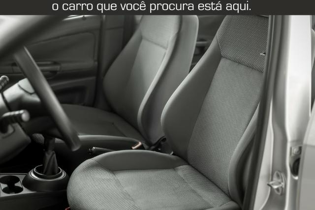 VW Voyage 1.0 Trend Muito Novo - Foto 19