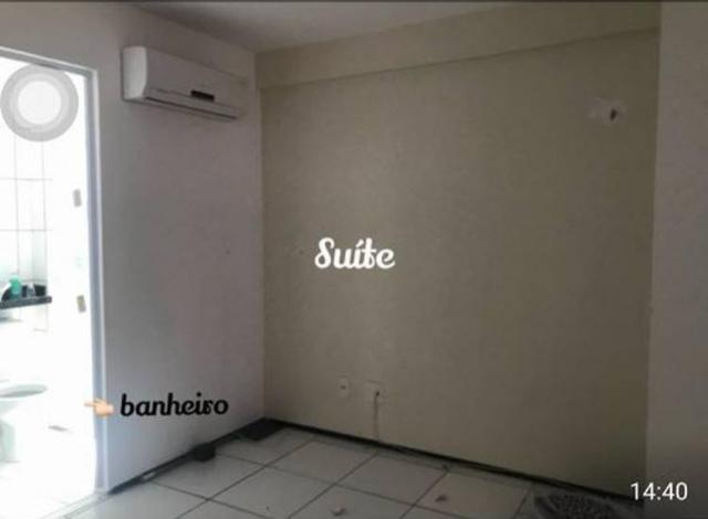 Apto no Edifício Premier no Renascença