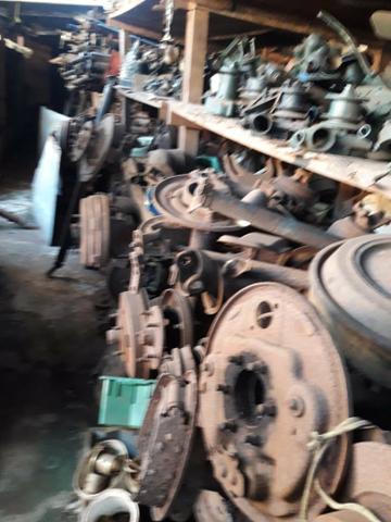 Ferro velho de peças de carros antigos Willys - Foto 6