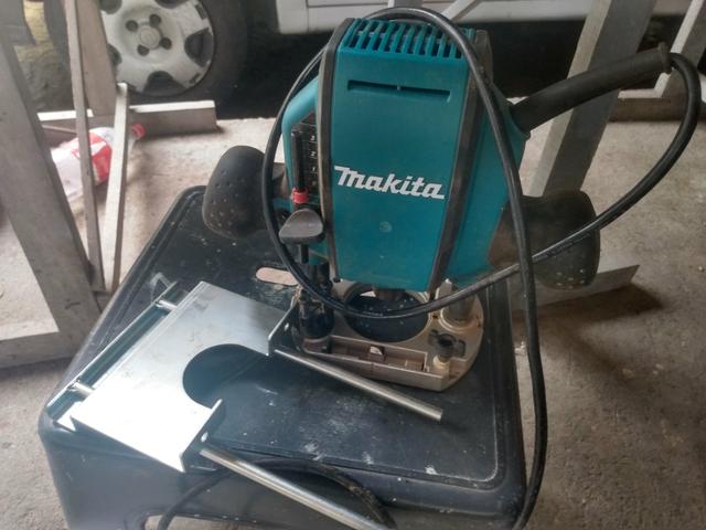 Tupia de coluna Makita RP0900 - Foto 2