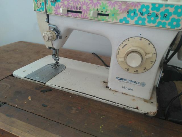 Máquina de costura Singer - Foto 2