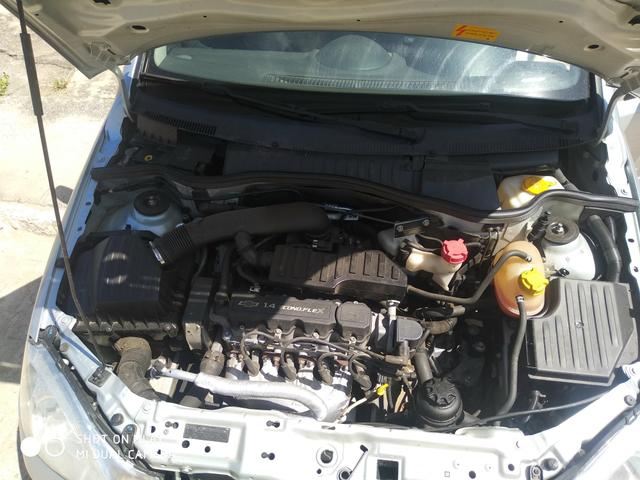 Vendo corsa sedan - Foto 4