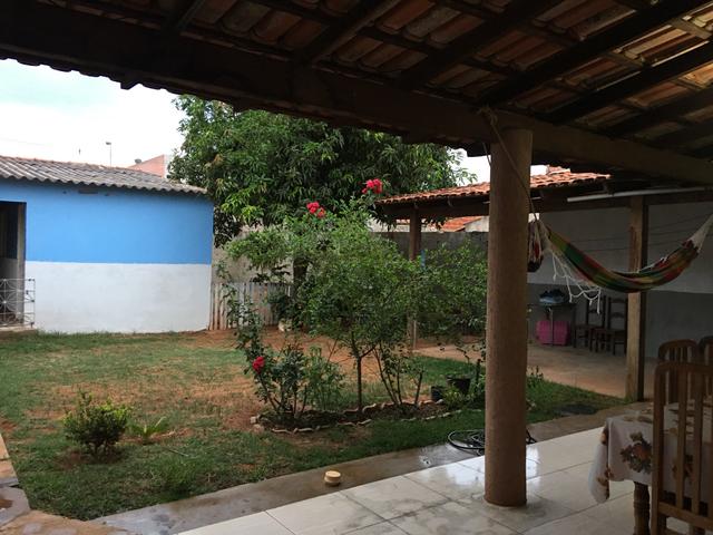 Vendo ou troco casa - Foto 4