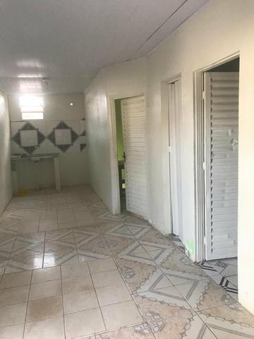 Casa Compacta R$450,00 em excelente localização