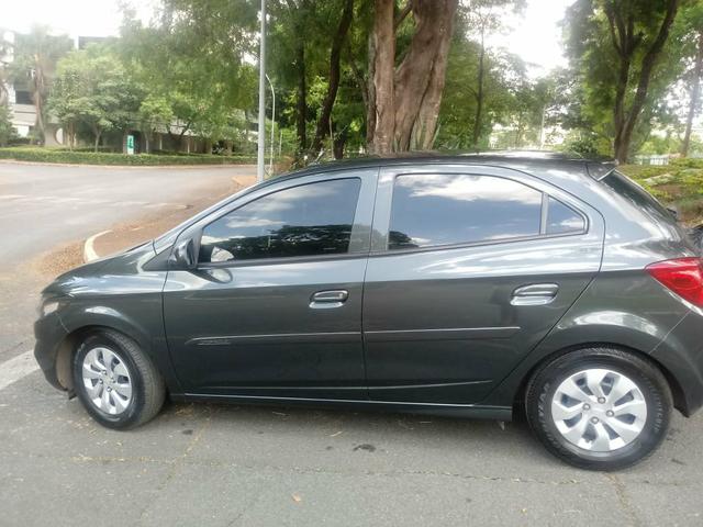 Onix lt1.0(financiamento) 20 mil - Foto 10