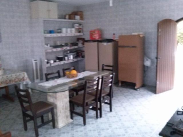 Ótima casa na praia de Mongaguá de frente a praia próximo a plataforma - Foto 13