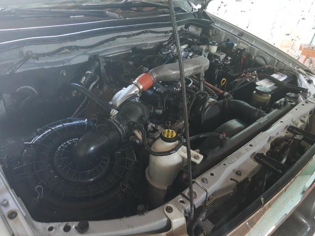Toyota Hilux 2.5 turbo 4x4 diesel - Foto 5