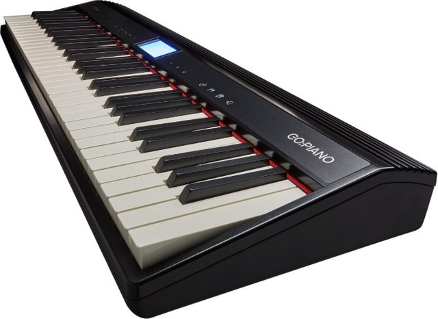 Piano Digital Roland Go Piano Go61p Bluetooh 61 Teclas + Kit - Produto Novo - Loja Física - Foto 3