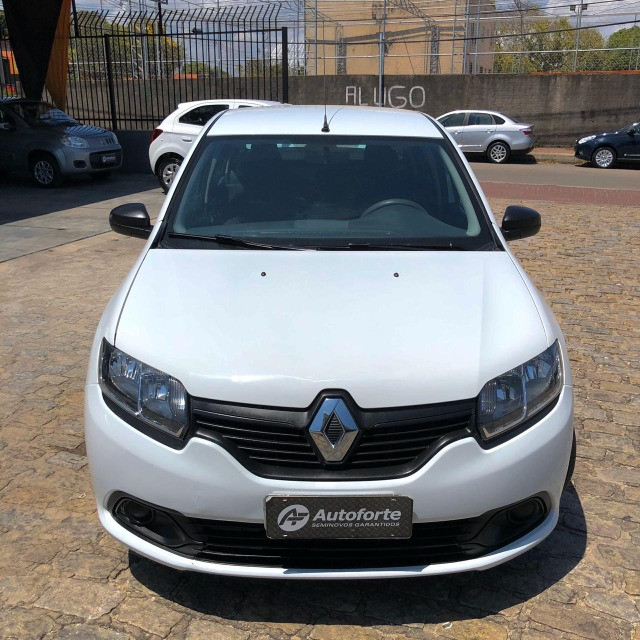 Renault Logan 2018 Completo - $ 38.990 - Foto 8