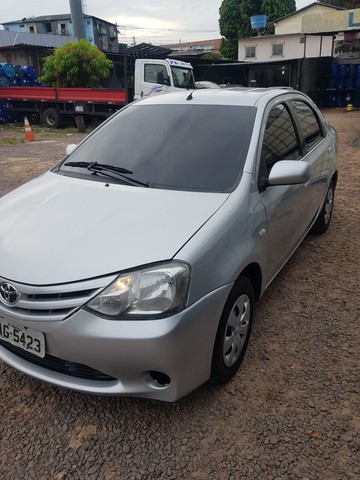 ETIOS SEDAN 2013