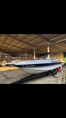 Lancha cobra 28 mirage. Motor mwm 250 rabeta volvo 290 DIESEL. Oportunidades