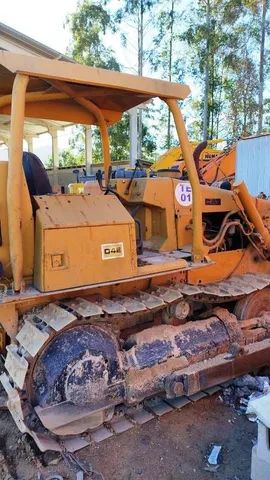 Trator de Esteiras Caterpillar D4E, 1990 - Foto 2