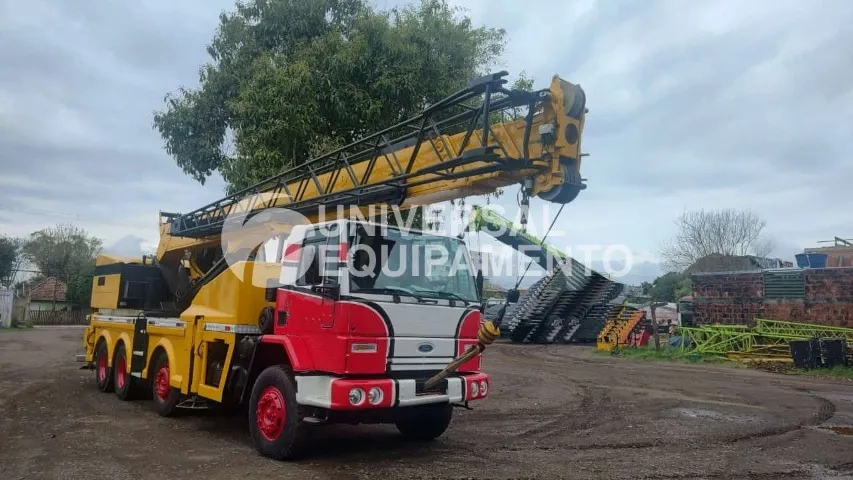 Caminhão ford cargo 2622 Guindaste imap 30
