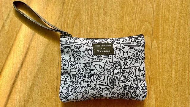 Necessaire Judy Kaufmann completa - Latam 