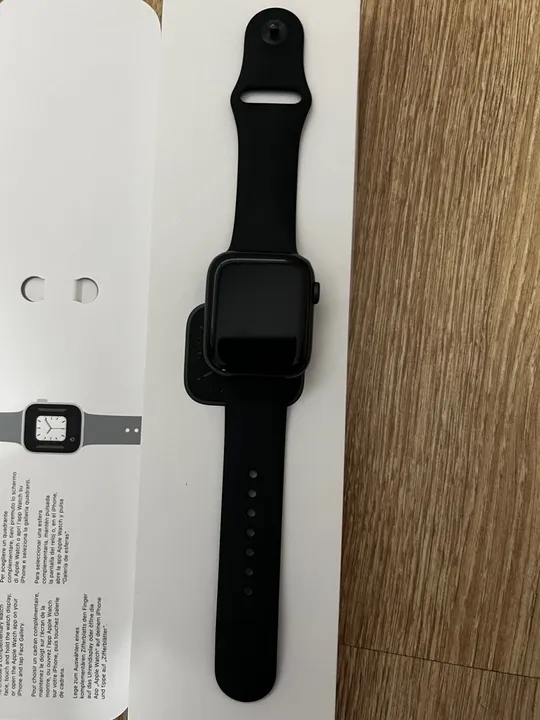 Apple Watch Series 6 - 45mm