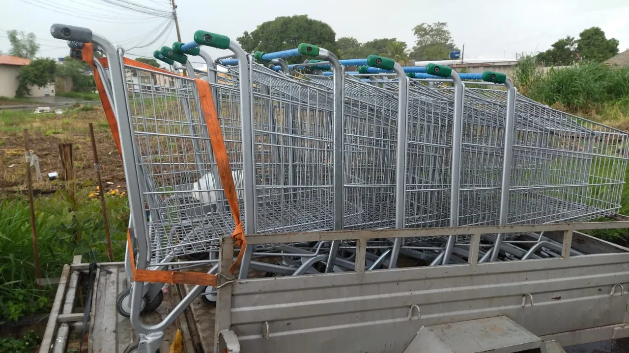 Carrinhos de supermercado