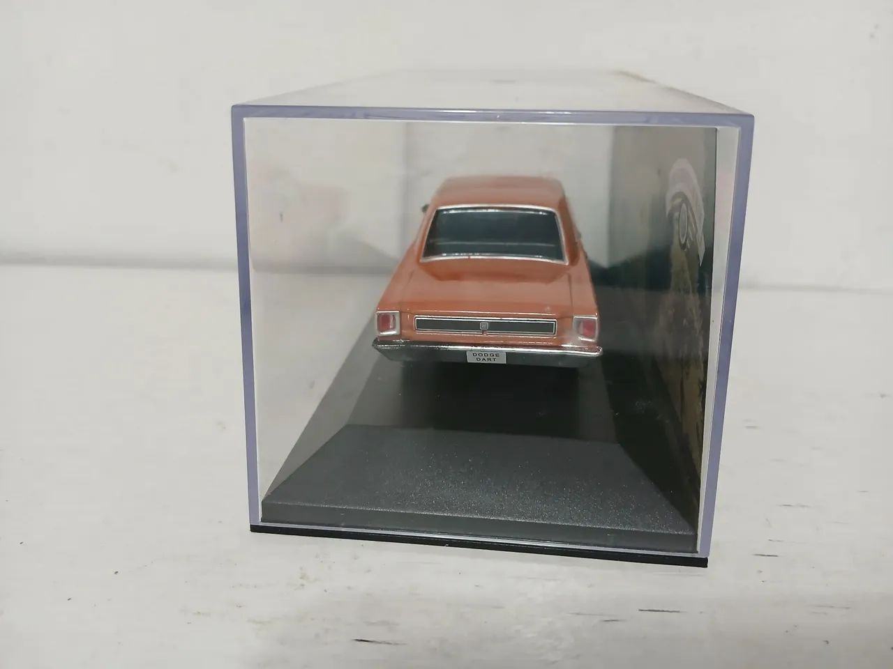 Dodge Dart 1975 - Escala 1:43 - Foto 3