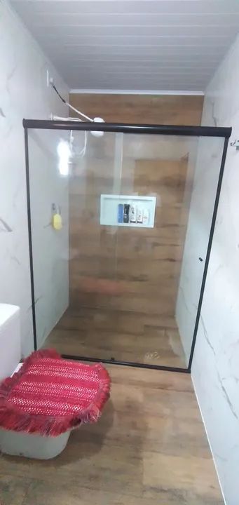 Box de banheiro novo!