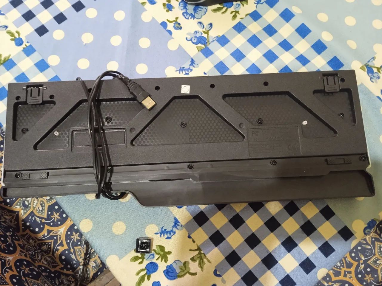 Kit Teclado e Mouse Gamer com Iluminação RGB - Foto 3