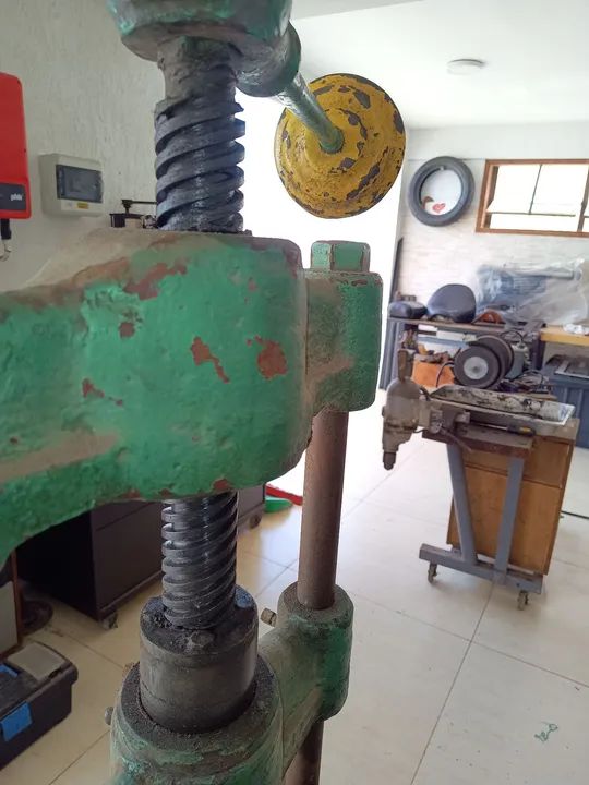 Prensa balacim manual 14 toneladas  - Foto 3