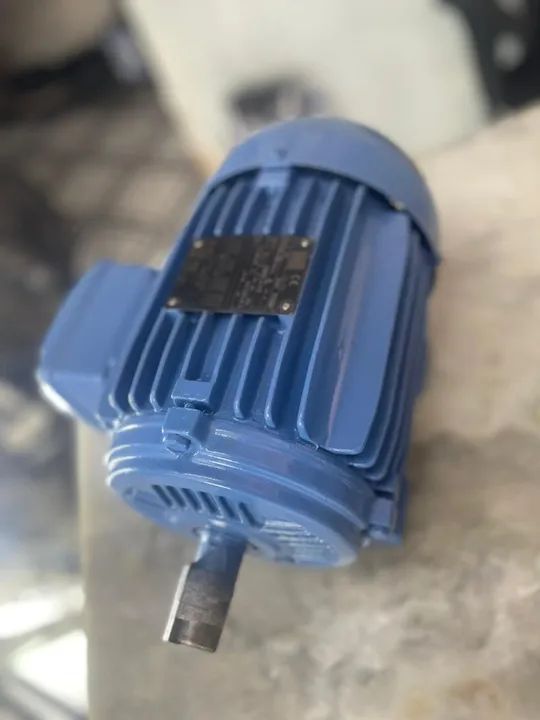 Motor WEG 3cv 4 polos (1710RPM) - Foto 3