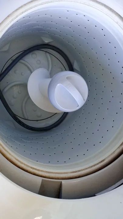 ELETROLUX 8,5 KILOS 220 VOLTS - Foto 3