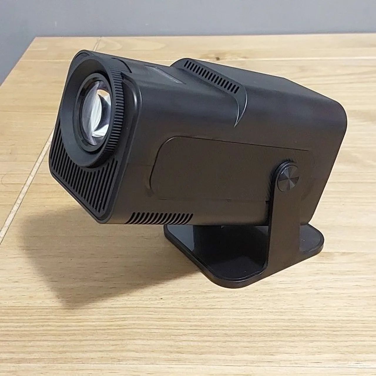 PROJETOR 4K COM BRINDES  - Foto 6