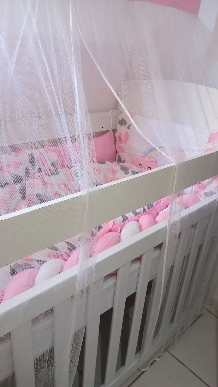 Berço cama completo. 